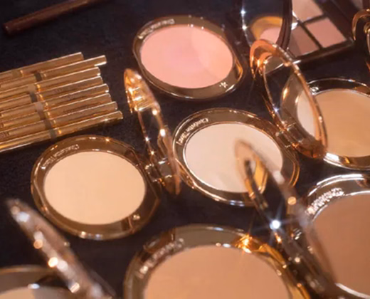 Make-up Grundausstattung der Famous Face Academy